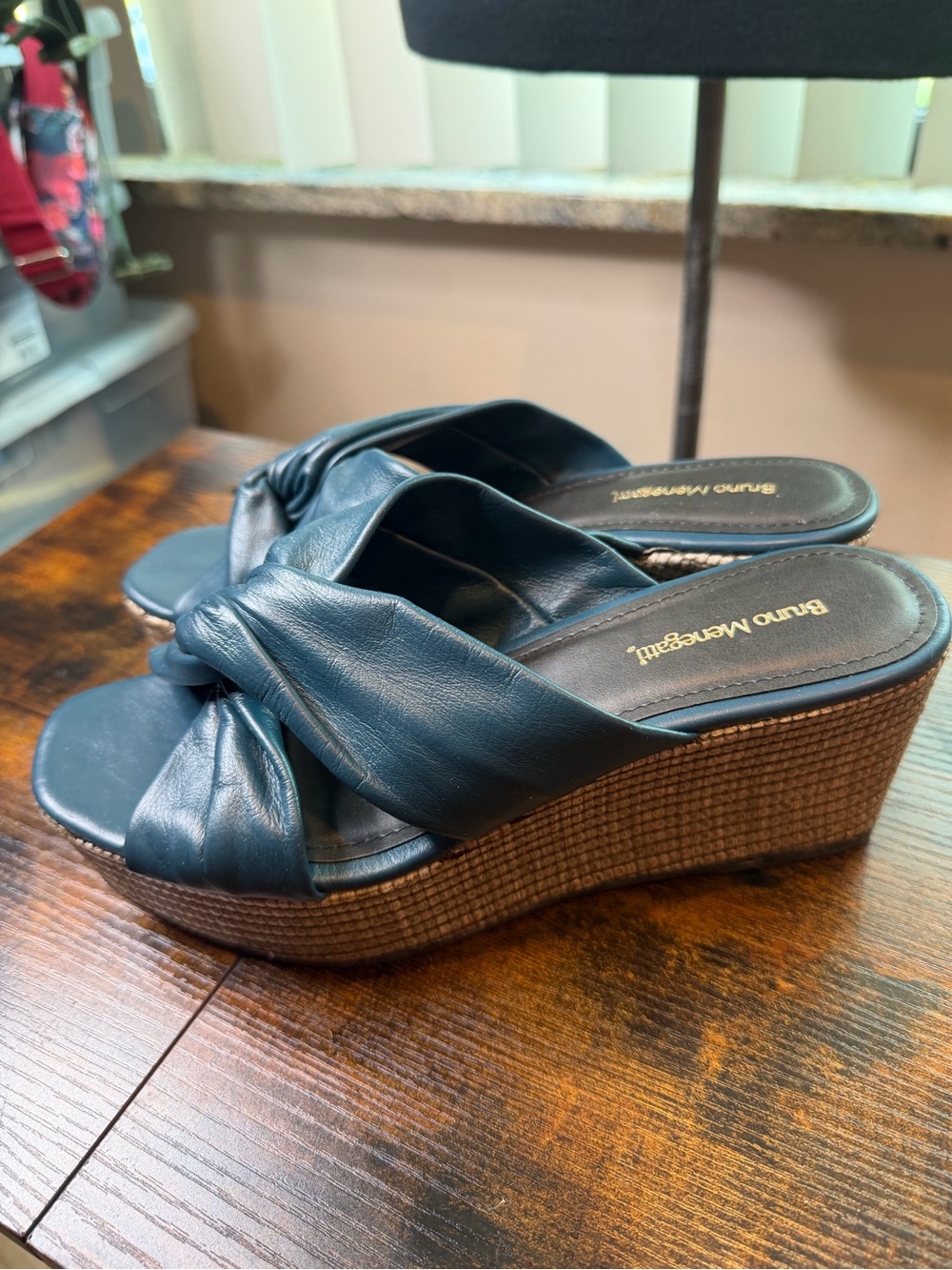 Bruno Menegatti wedge sandals blue leather knotted upper woven platform Size 8